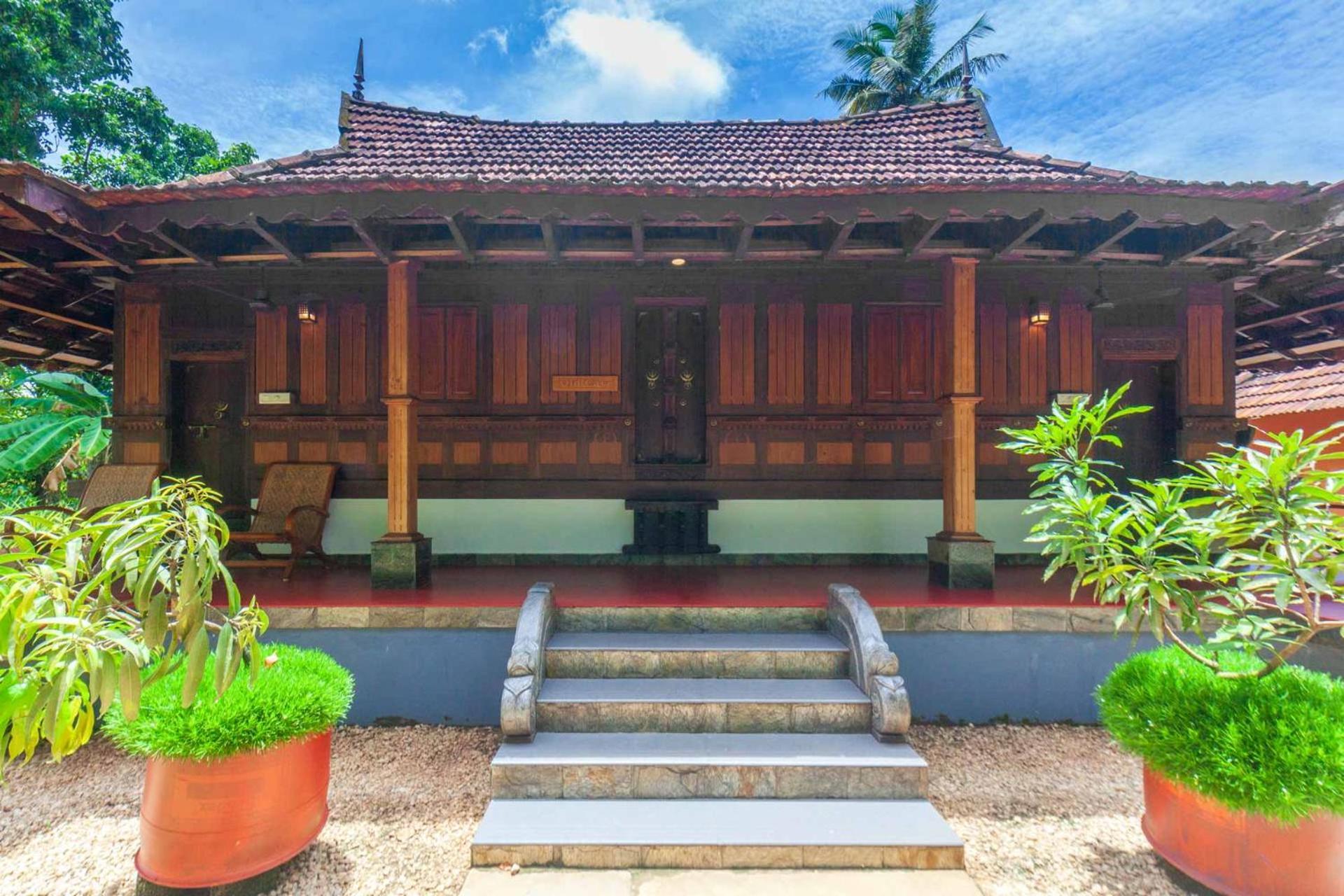 Stayvista At La Riva Heritage Villa With Bicycle Alappuzha Экстерьер фото